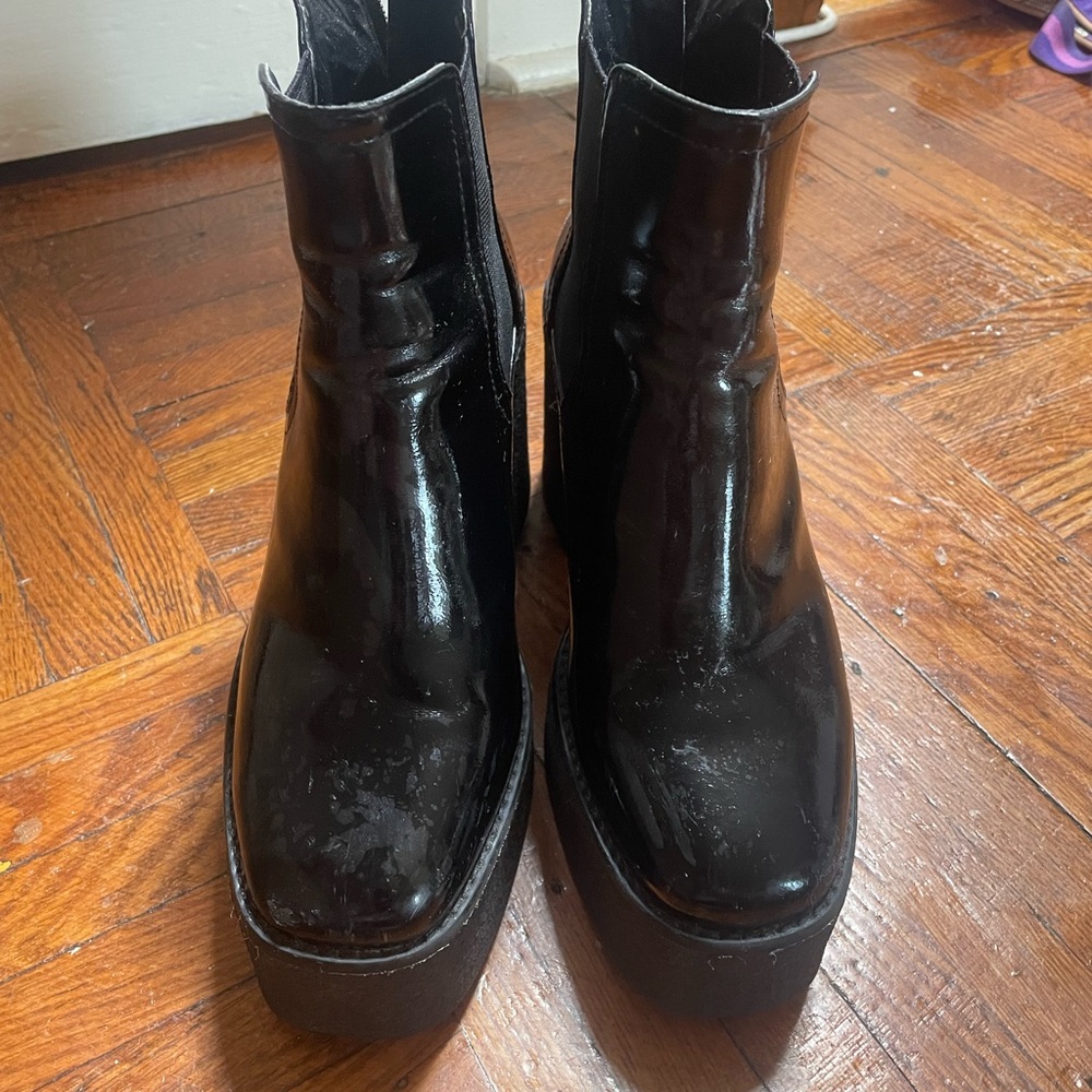 Steve Madden Cool Planet Black Leather Boots